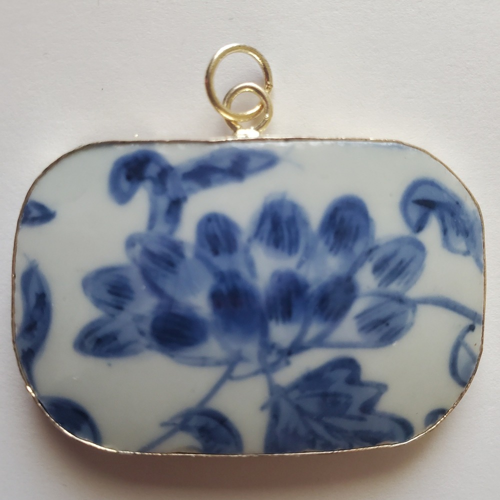 Vintage Ming Blue & White Porcelain Floral Pendant Chinoiserie Pottery Shard - Picture 2 of 12